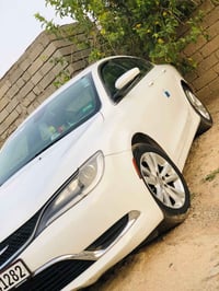 سيارة سي 200 موديل 2016 للبيع الاتصال 07507121891