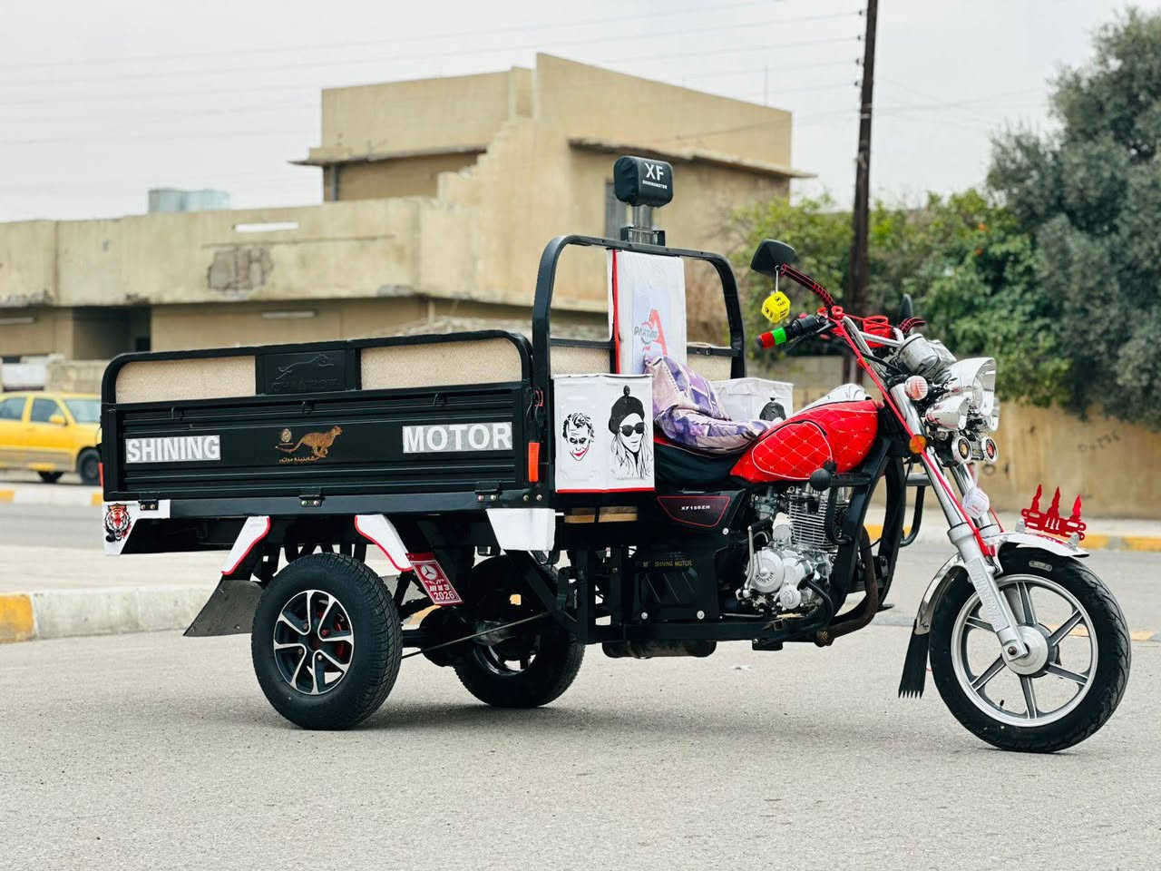 سلام عليكم ستوته للبيع 2021 فحل عالي لوك منفيس محرك150 ركبه شاصي كله شرط كهربائيّات كله شغال سلف شغال ستوته جاهز من كلشييي سعر مليون و400 بي مجال قليل الشري يخابر ***********
