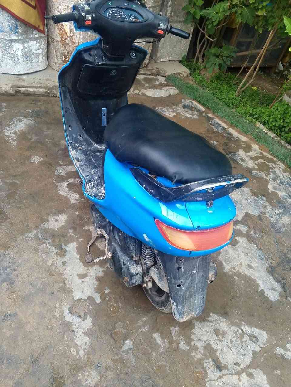 دراجة فراشه فحل شغاله سلف هندر كهربائيات جاهزه سعرها 300بيه مجال مكان الحصوه ***********
