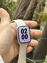 ابل واتش سيريس 7 اكبر حجم  45   لون مميز ستار لايت ذاكرة 32 بطارية 80 ...