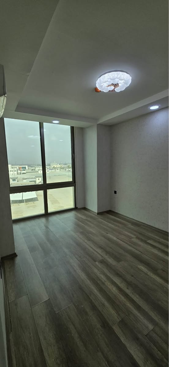 لايف تاوەر بۆ فرۆشتن دوو واجهە داخلی و خارجی رووبەر ١٠٩م دوو ژور نوستن
بۆ زانیاری زیاتر 
*********** أربيل, العراق
