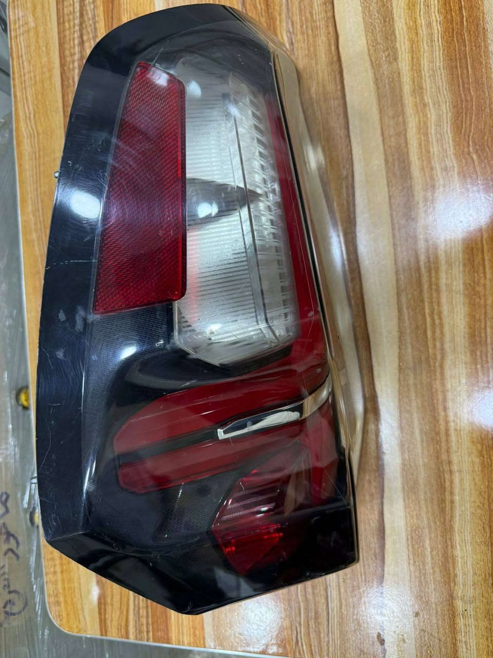 السلام عليكم بك لايت تاهو 2024 للبيع 
تك واحد 

***********
