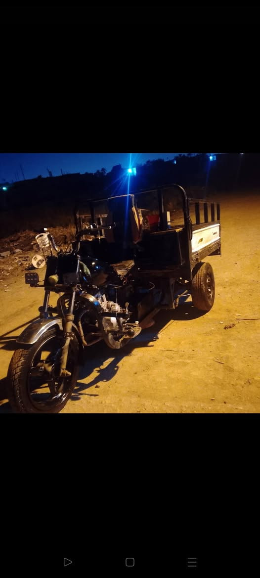 سلام عليكم ستوته للبيع ادوات اوراقه ضايعه الستوته خير من الله محرك 200 اكسن لطش  تايرات سايبه شاصي بي فطر بل ركبه زقير ولحمته كهربايات شقاله لايتات سعر 550 وبيه مجال الشرايه مكاني كرمت علي سعر 550


**إذا كنت صاحب هذا الإعلان وتريد حذفه لأي سبب، رجاءا أرسل رسالة إلى الدعم الفني**