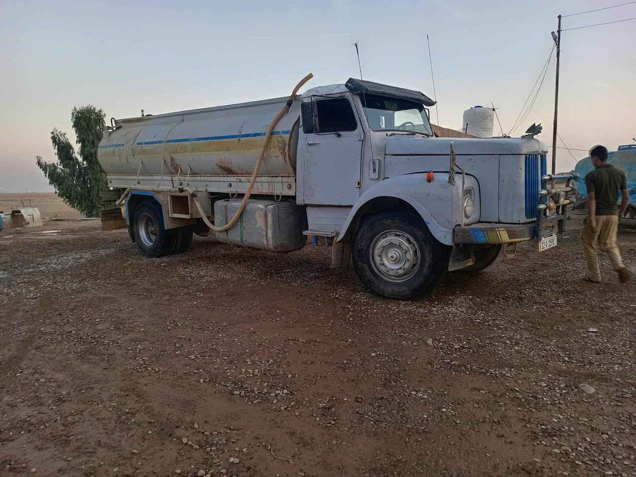 السلام عليكم سياره سكانيا. تنكر111 موديل 61 كلها شرط جاهزه ع شغل رقم الماني مسطرا بسمي سنويه لل2030. 
 ***********

    ***********
