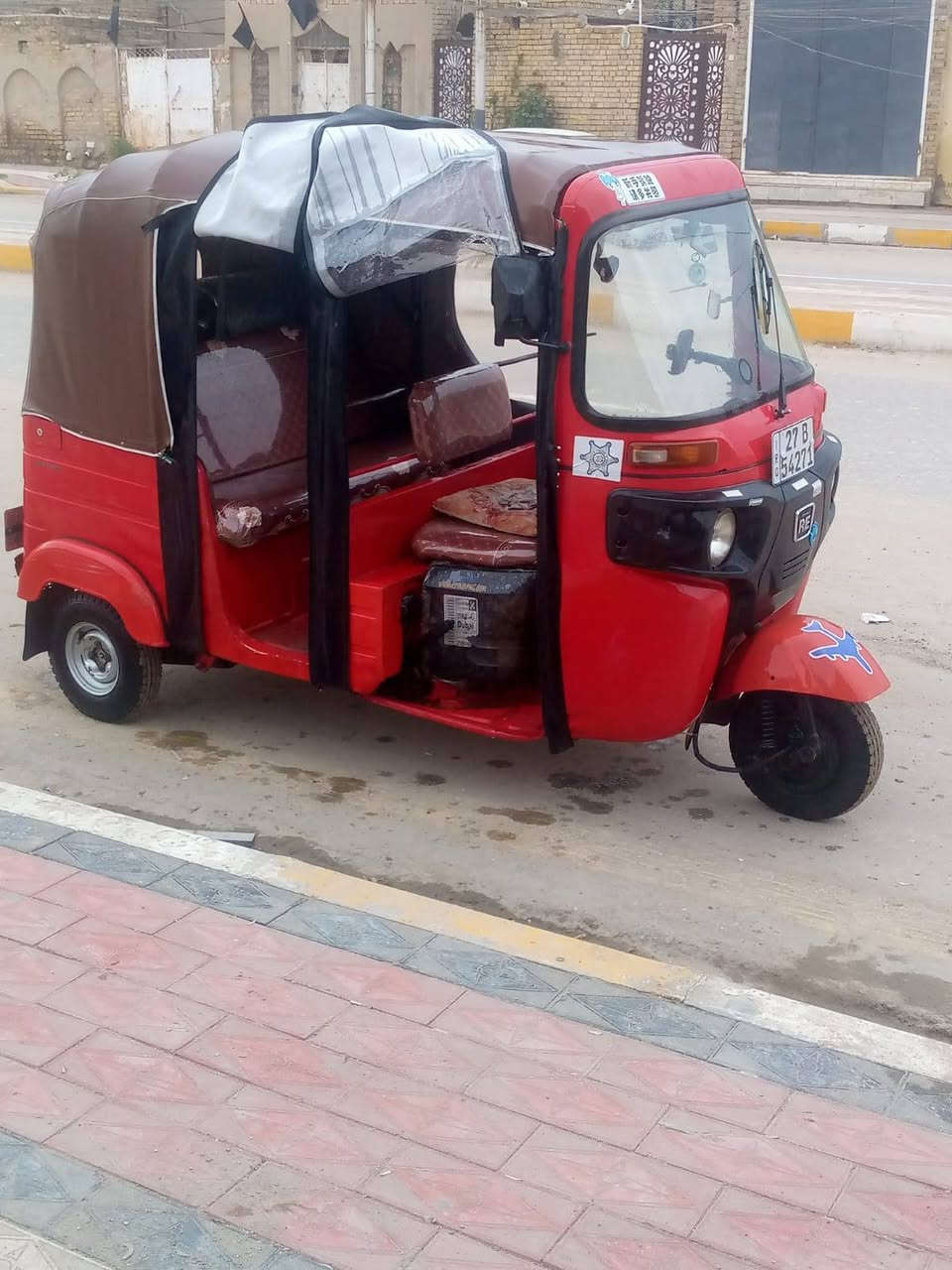 سلام عليكم 
تكتك للبيع 
مديل 18
تايرات جدد 
دوشمه عربيه جديده 
عنابير جدد
مجفته صاله شهر 
باتري جديد 
صليب جديد دبلات جدد 
سعر 5500 وبيه مجال قليل حك جيه 
عنوان /ناصريه /سوق الشيوخ 
***********
