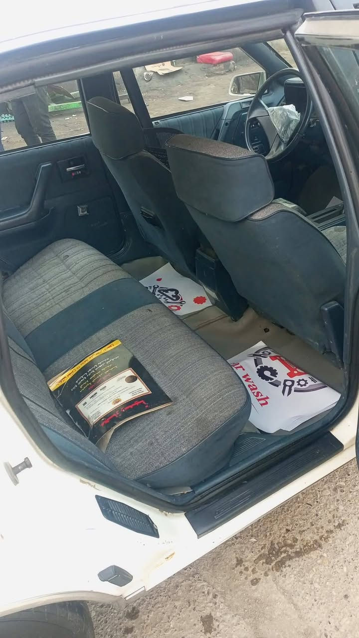 سلام عليكم شباب اولدز موبيل موديل 1990صدر كير مكينه تدفئ خير من الله كهرباءيات كلهة شغالة رقم بغداد السنويه لل29 تحويل ثاني يوم السيارى خير من الله السعر 48وبيهة مجال مكان السيارى بغداد كم سارى للاستفسار 
***********
