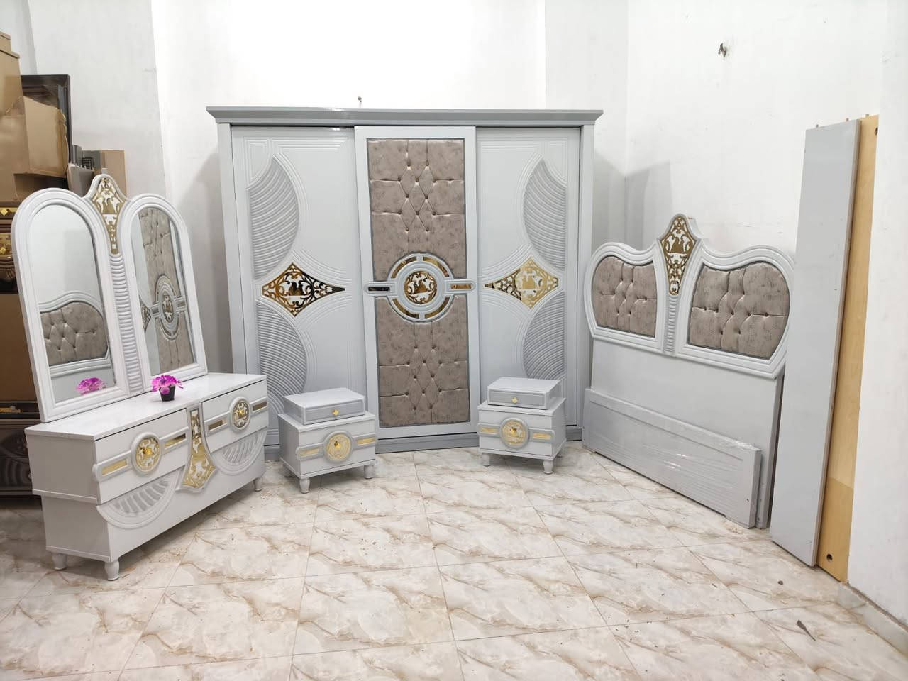 اجمل تشكيله اوضه نوم كسر زيرو تنفع لعريس للبيع بسعر لقطه


**إذا كنت صاحب هذا الإعلان وتريد حذفه لأي سبب، رجاءا أرسل رسالة إلى الدعم الفني**