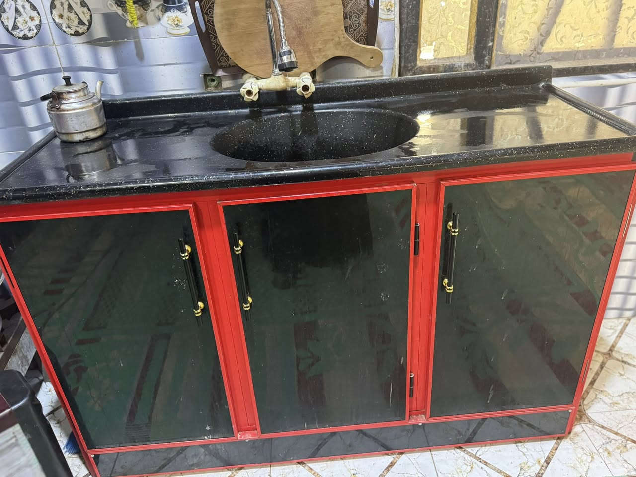 كونتر استعماله كلش قليل وبعده جديد  السعر مليون و250 وبيه مجال اليحب يستفر يخابر هاذالرقم  ***********
