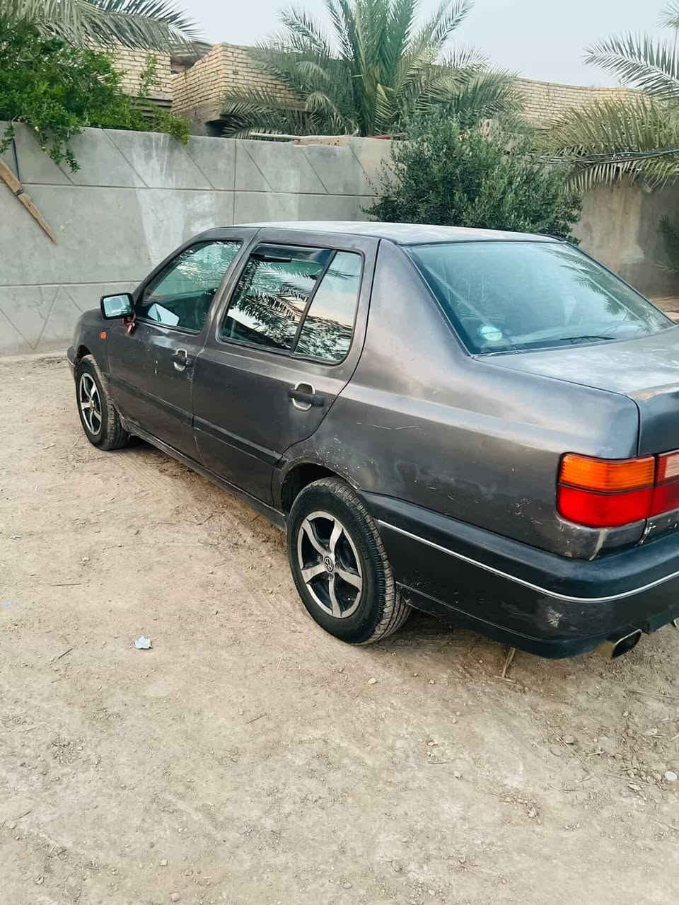 كولف موديل 93 رقم بغداد قطره صبغ مابيه عل بلاد تحويل ثاني يوم كير ومحرك وحدادية وتخم تاير جديد مكفولة من الضربة والعيب الشرعي سيارة جاهزة وحلوه للاستفسار 

 ***********
