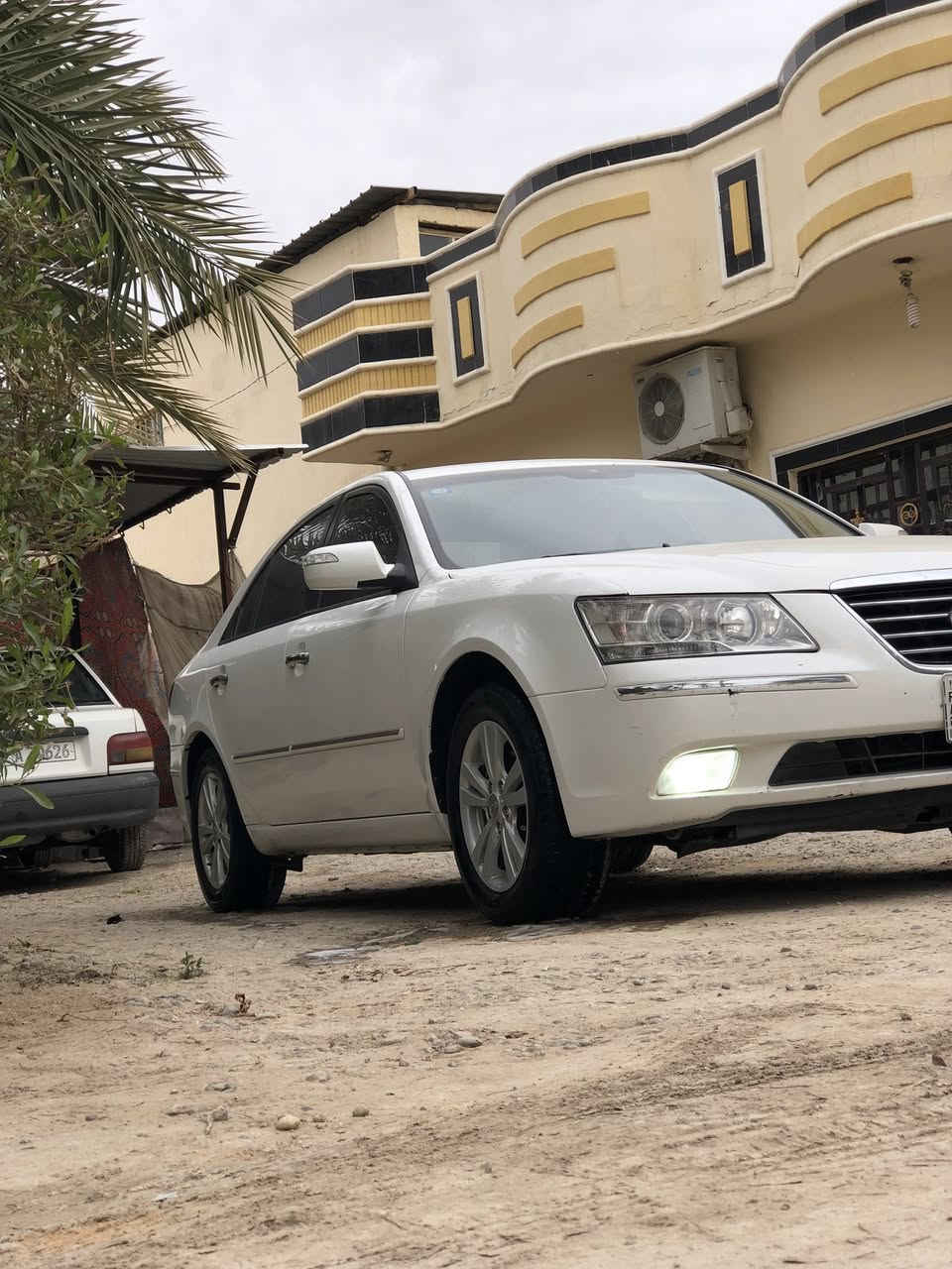 سوناتا خليجي 2010 فول مواصفات فتحه أشاير بالمري تحكم ستيرن محرك 2400 دوش لا تبخير ولا تنقيص سياره جاهزه كير محرك مكفولات تخم تاير جديد تراي وين ميعجبك بيها كلير فقط جاملغ والبنيد مكان السياره كربلاء
سنويه لل 2028 سعرها ١٢٥ وبيها مجال ***********
