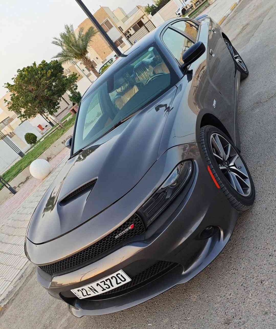 دوج چارجر  LAST CALL 2023 R/T 5700
لون نفطي 
السعر 260
حادثها كلش خفيف بنيد فقط بدون دواخل مبدل وشبرين pdr موضح بلفيديو  ايرباك ستيرن راجع سستم
الممشى 67الف كيلو 
مواصفات:
-السياره نظام SUPER TRACK مع lanch control 
-جلد+كنتارا شامو لون مميز
-حساسات خلفية
-شفتات ستيرن ￼
-سستم صوت ILPINE
-كاميرا خلفية
-داخل سستم كاربون فايبر
-تشغيل واطفاء عن بعد
-عدادت تسارع وتباطؤ 
-شاشة كبيره تدعم كاربلي
-كرسي سايق كهرباء
-درگة كنتاره نفس لون الغرفة(RT)
-برمجة الياس فصلة كات اوف وفتح سرعه وانطلاقية وصرفية وقود وبرمجة مراوح
-فلتر زيت گير مبدل مع الفلتر نوعية موبار الاصلي
-مطريات جمالية على البيبان
-كفرات امامية وخلفية
-شفقة جامة خلفية
-بردات تعتيم 100‎%‎
-ارضيات قماش مال الوكالة +ارضيات بلاستك نفس القالب
-بطارية جديده قبل 4ايام اشتريتها
-لد ضوئي بلدشبول احمر جمالية
السياره مابيها نقص اي شي  من محرك گير شاصي لغود دواخل مكفولات
مكاني صلاح الدين قضاء بلد
***********
