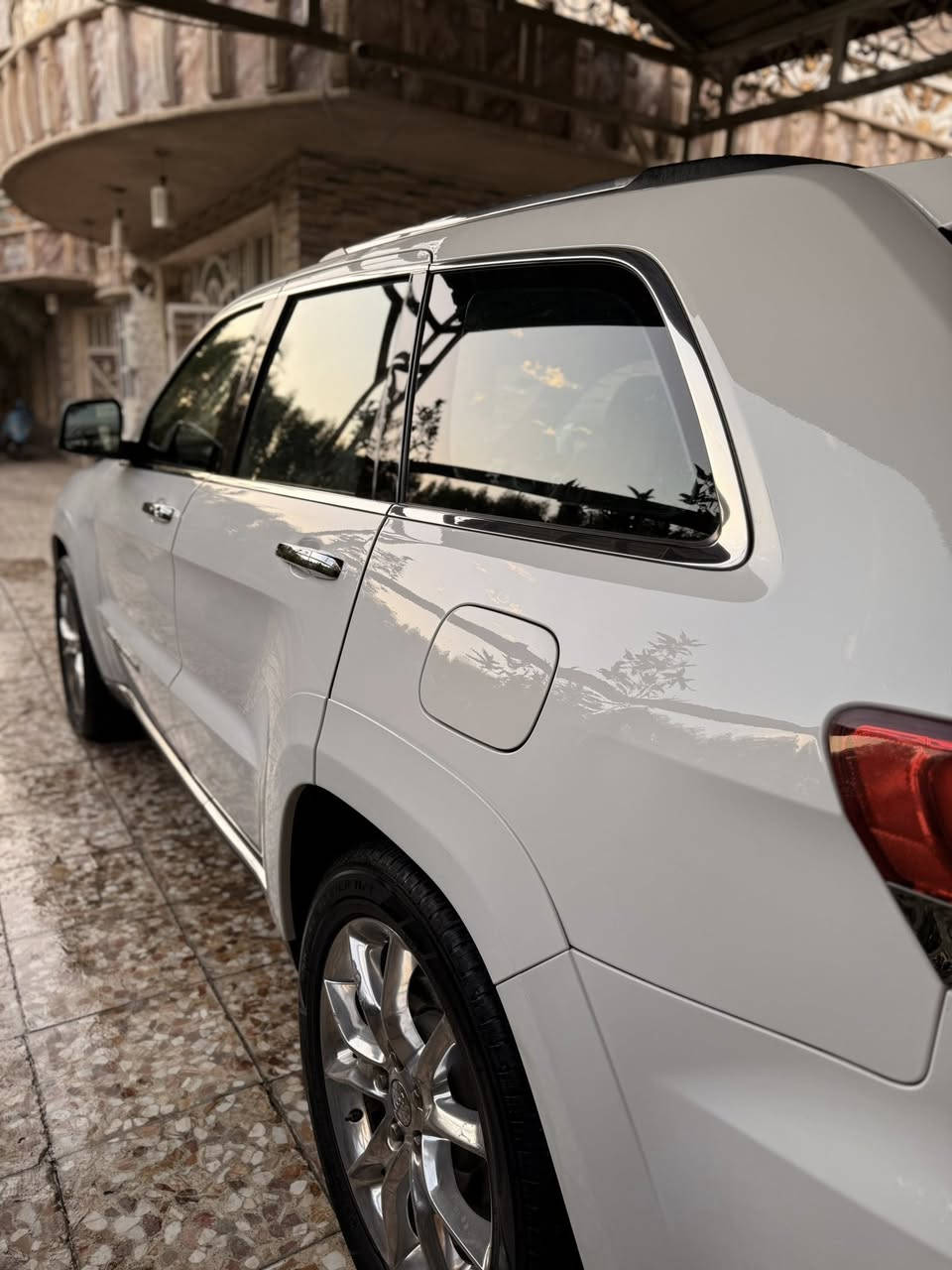 سلام عليكم
جيب سومت موديل 2021 اعلى فئه بالجيب خليجيه وكالة ليث العبيدي جكات تصعد تنزل رادارات كير محرك كله بلاد صدر حداديه كله جديد محرك 3600 ماشيه 41 الف و باقي مواصفاتات السومت معروفه
رقم بغداد بأسمي  
السعر 350  وبي مجال
مكانها بغداد   
متواجد بالفيس 
وللأستفسار  ***********
