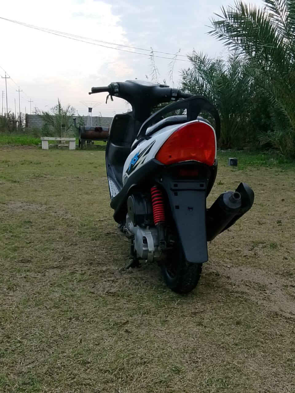 اسلام عليكم درجة ماكس عدلة يابانية اشاير سلف شغل تايرات جديد شلعة ومعدل مكينة ناعمة خير من الله مجفتة مرة فقط مكان واسط الحفرية السعر 400 بيهة مجال رقم ***********
