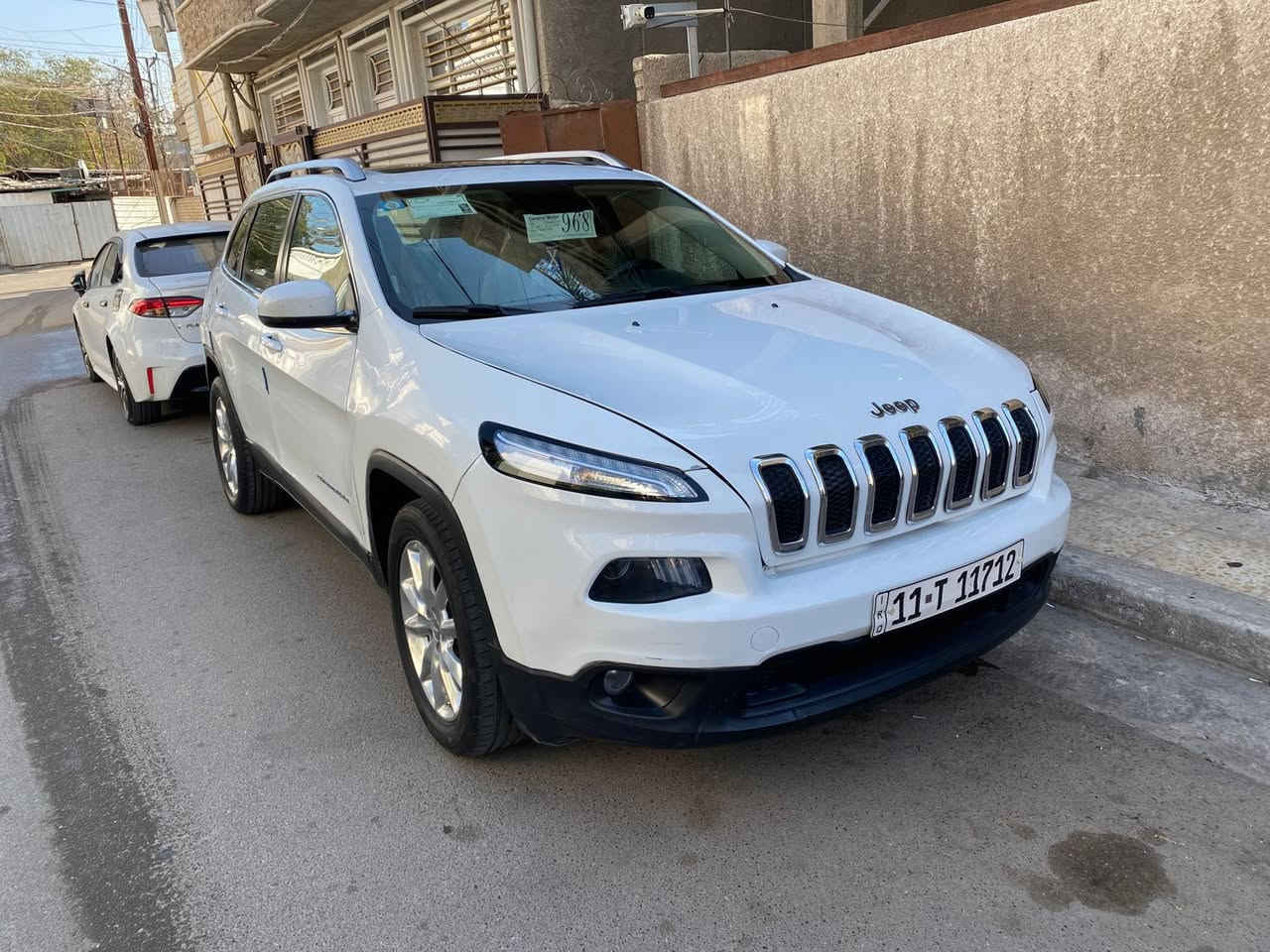 جيب بزون موديل ٢٠١٥ خليجيه سياره ٦ سلندر فول فول بانورما جنطه كهرباء بيها ٤ قطع صبغ بغداد بسمي السعر ١٣٠ بغداد الطوابجي ***********
