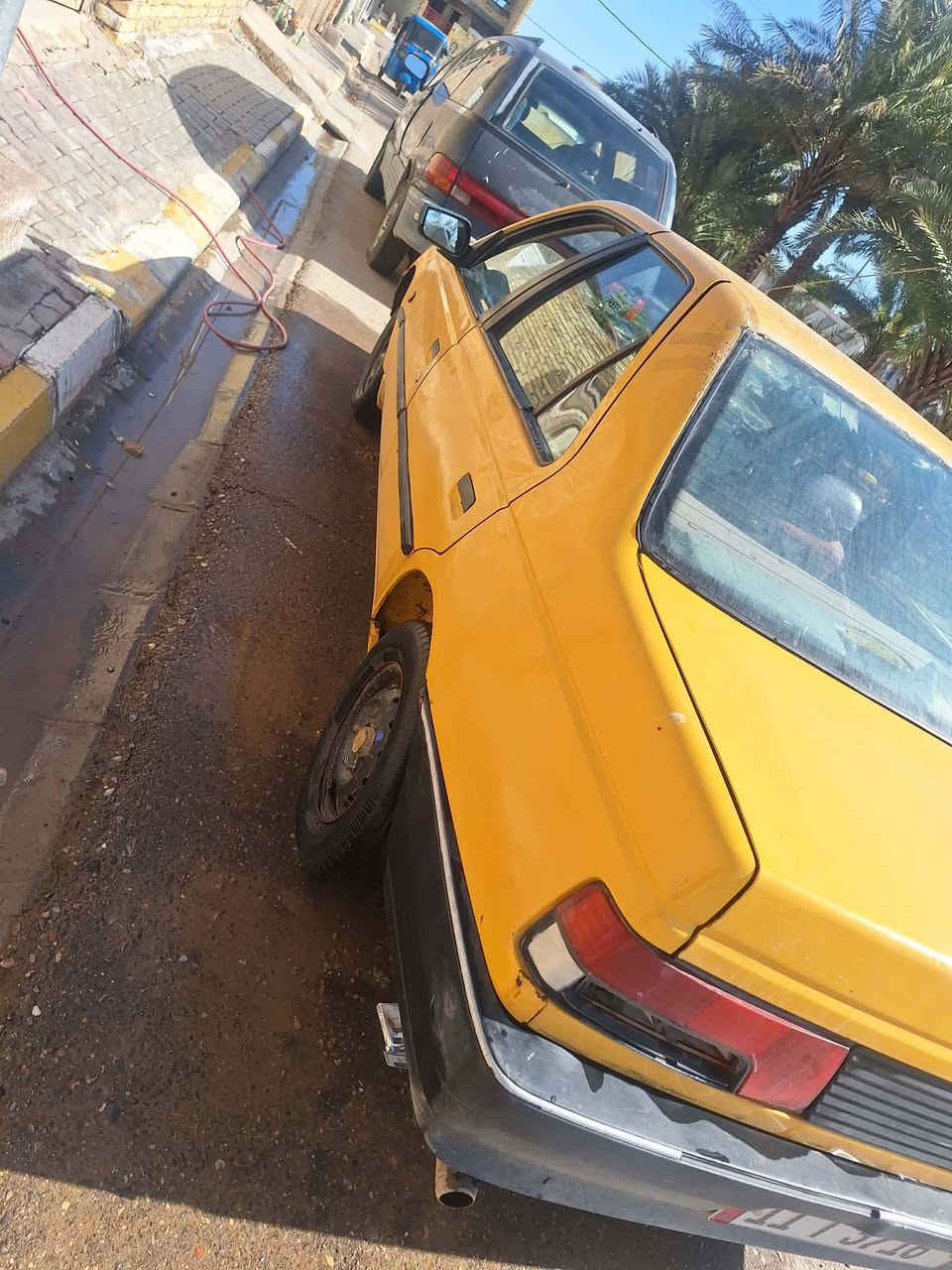 بيجو روى موديل 9 
سياره مرتبه وجاهزه كير مكينه اكسل مكفولة رقم نكليزي بغداد عارضه 20 وبيه مجال مكاني واسط الحي الاستفسار ‏‪***********‬‏
