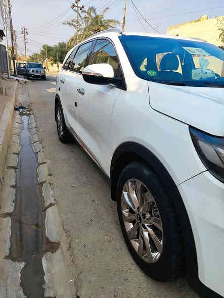 سلام عليكم اخواني للبيع سورنتو خليجي موديل ٢٠ مكفوله رقم أربيل الجديد السياره جديده حيل ماشيه ٦٥ حقيقي تخم تاير مدوشمه ومفروشه مكان السياره ميسان قلعه صالح ولسونار مرفق مع

الصور احبابي المو شراي ليخابر السعر ٢٥٣
***********
***********
