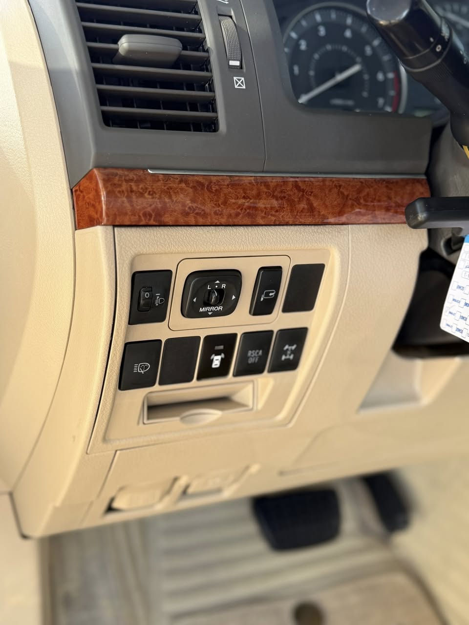 لاند كروزر موديل2013بيرم اصلي مكفوله كفاله عامه منل شخط صبخ جديده حيل كير محرك مكفوله تخم تاير جديد عنوان سليمانيه اليعر400بيها مجال***********/ ***********
