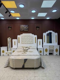 غرف نوم • خشب • صاج