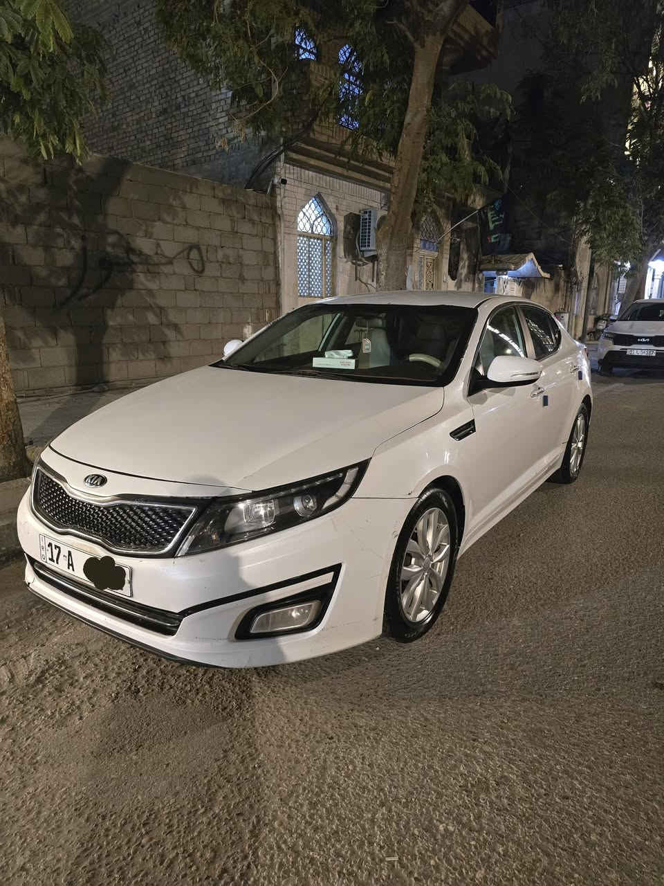 اوبتيما وارد امريكي للبيع 2014 بيها قطعتين تبديل بنيد وصبغ الجاملغ الخلفي حسب ما مبين في السونار المرفق
محرك 2400 GDi
كفالة گير ومكينة
السعر 125$
***********
 مراوس بسورنتو 2014مقبول
