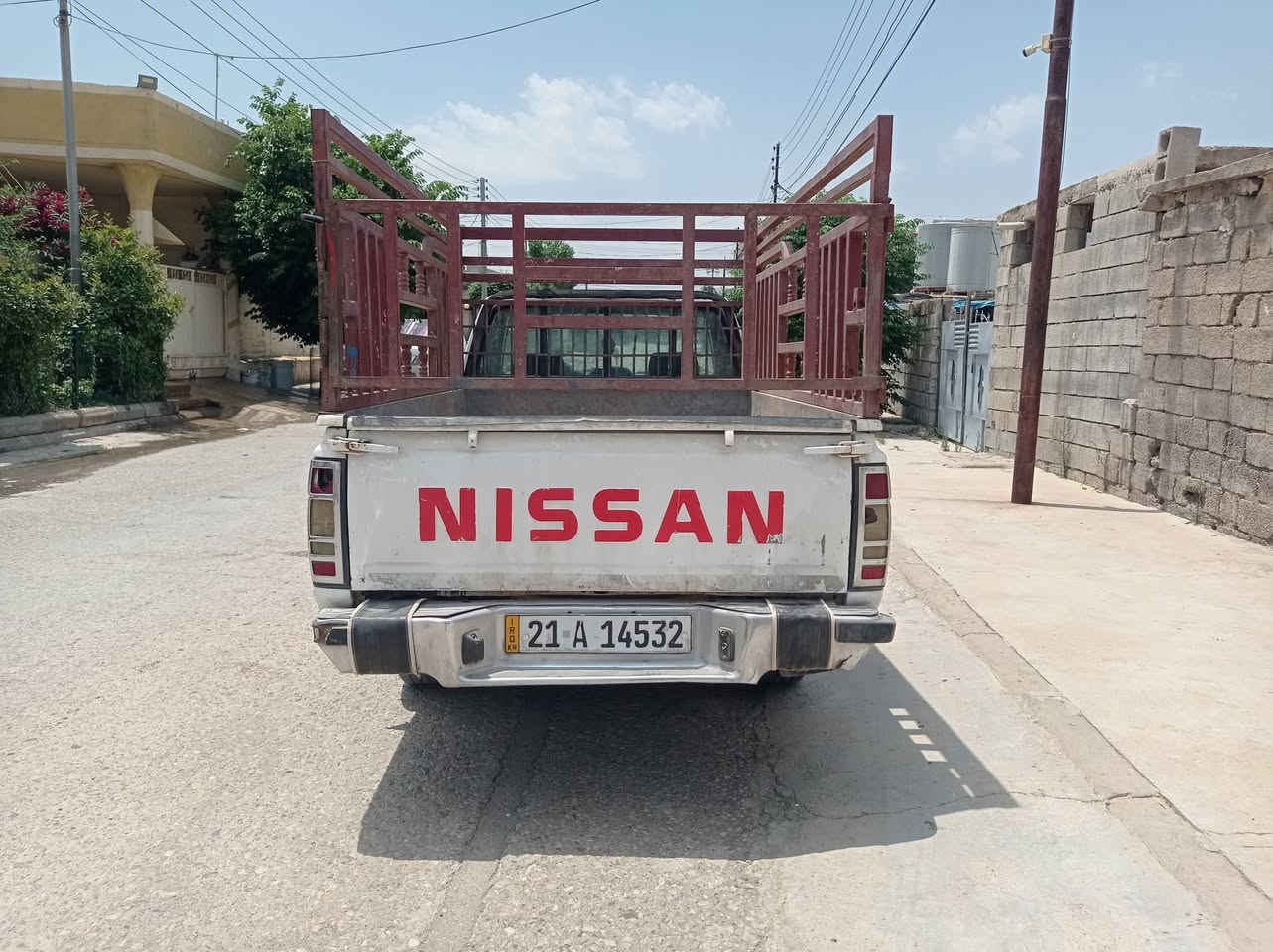 سەرەتا بەناوی خوای گەورە و میهرەبان
لەسەر ئیزنی ئەدمینی بەڕێز 
پیکاب نیسان تاک 2001 
تەبرید و پاوەر ڕەقەم سلێمانی تەحویلی ئەسڵی 
سەنەوی تازەیە تا 2029
بەشەرتی گێڕ و مەکینە و ئەکسل 
سەیارەی دەستی خۆمانە بێ کێشەیە ان شاءاللە 
داوای 82گەڵا و معامەلەی لێدەکەین 
ناونیشان هەڵەبجەی تازە 
***********
***********
