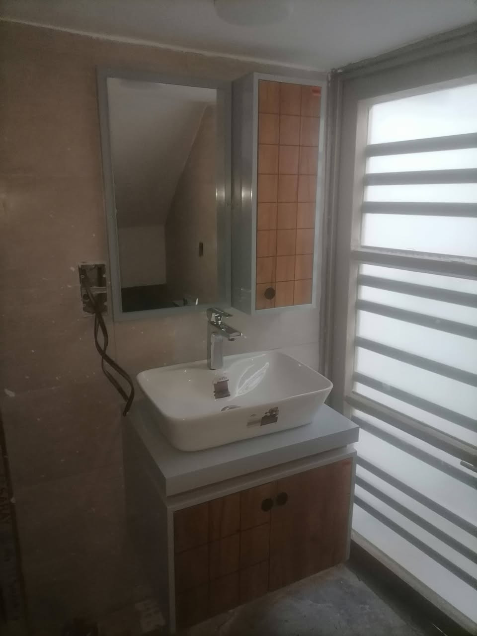 الحمد لله تم انجاز بعض البيوت بعون الله تعالى هذه جزء بصيط من شغلي انشاء الله يعجبكم وتم تجهيز القوائم من انشائية الاخ المحترم ابو زياد ابراهيم طارق زياد طارق المعموري للاستفسار ***********
