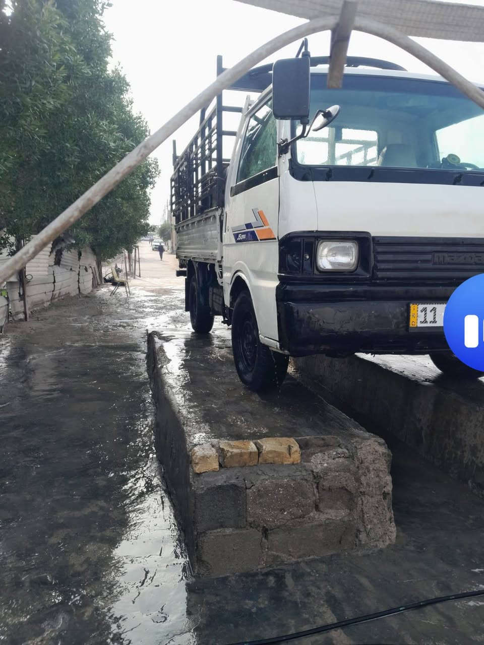 السلام عليكم اخوان مازدا حمل نظيفه خير من الله جير مكينه رقم انجليزي باسمي تحويل مباشر اريد مراوس بتاكسي والابيع السعر 40 مكان بغداد زعفرانيه***********
