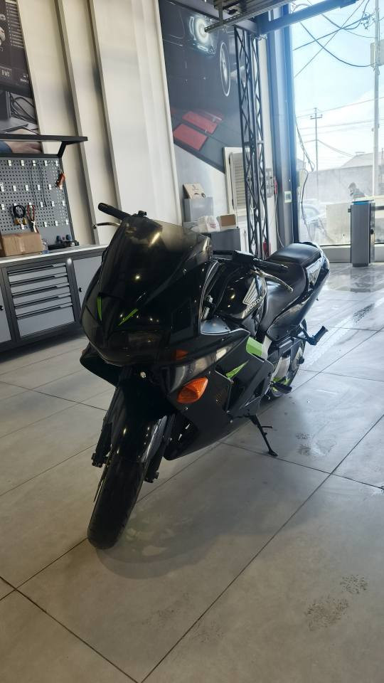 Honda 800cc أربيل, العراق


**إذا كنت صاحب هذا الإعلان وتريد حذفه لأي سبب، رجاءا أرسل رسالة إلى الدعم الفني**