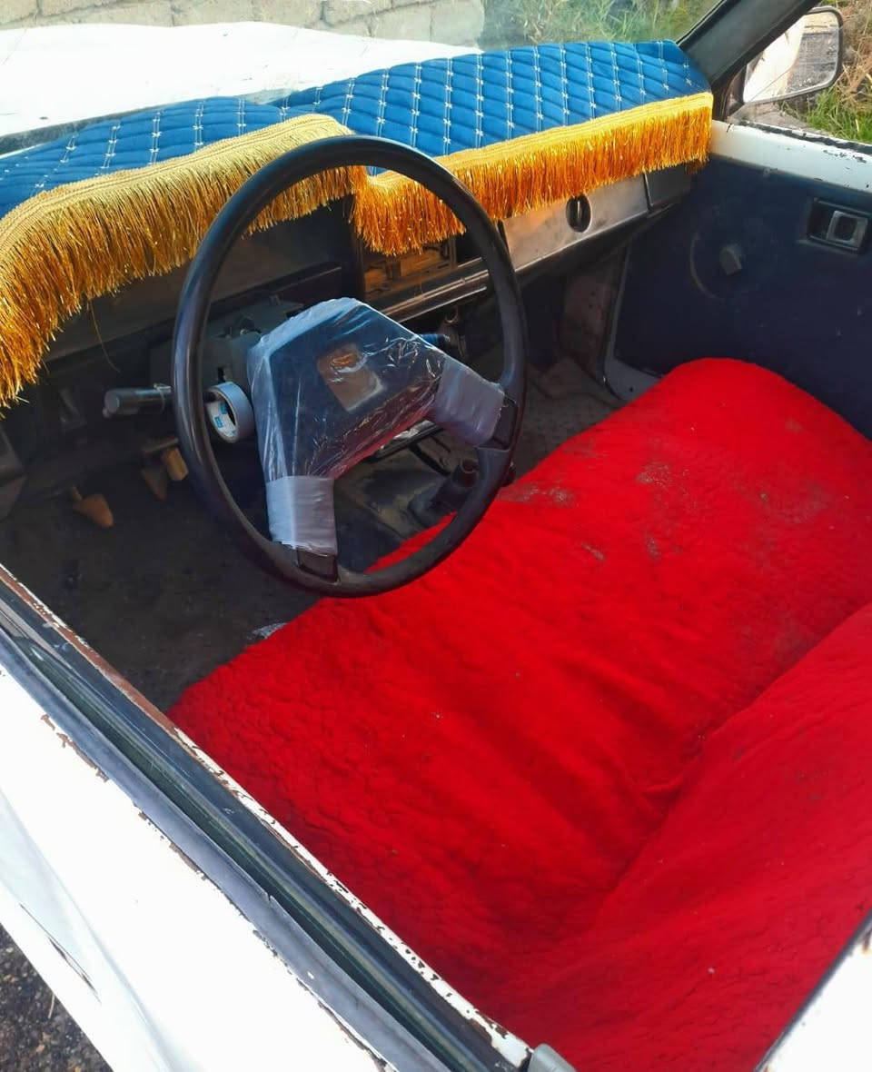 السلام عليكم
بيكم تيوتا تك قماره للبيع
رقم بغداد اصفر سنويه منتهيه
صاحبها الشرعي متوفي
كير ومحرك واكسن شرط النظافه
حداديه وكهربائيات شغاله
تايرات نص عمر
كشرها نظيف السياره جاهزه
سعرها ١٦ ورقه وبيها مجال بسيط
*********** اتصال
