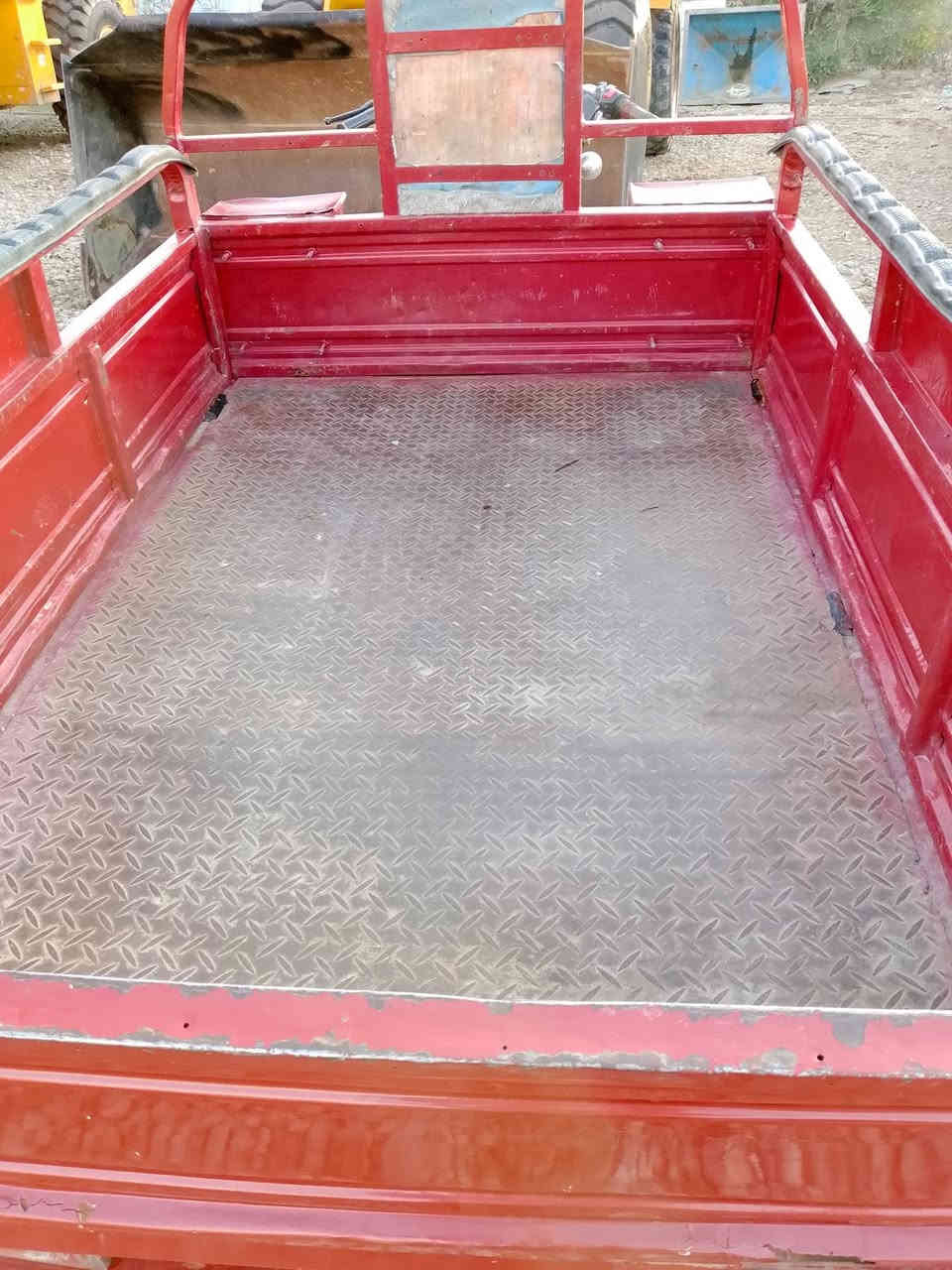 للبيع ستوته نضافه فول مكفوله من محرك وركبه مديل 16مرقمه مكان بابل شوملي سعر 1650و هاذه رقمي ***********
