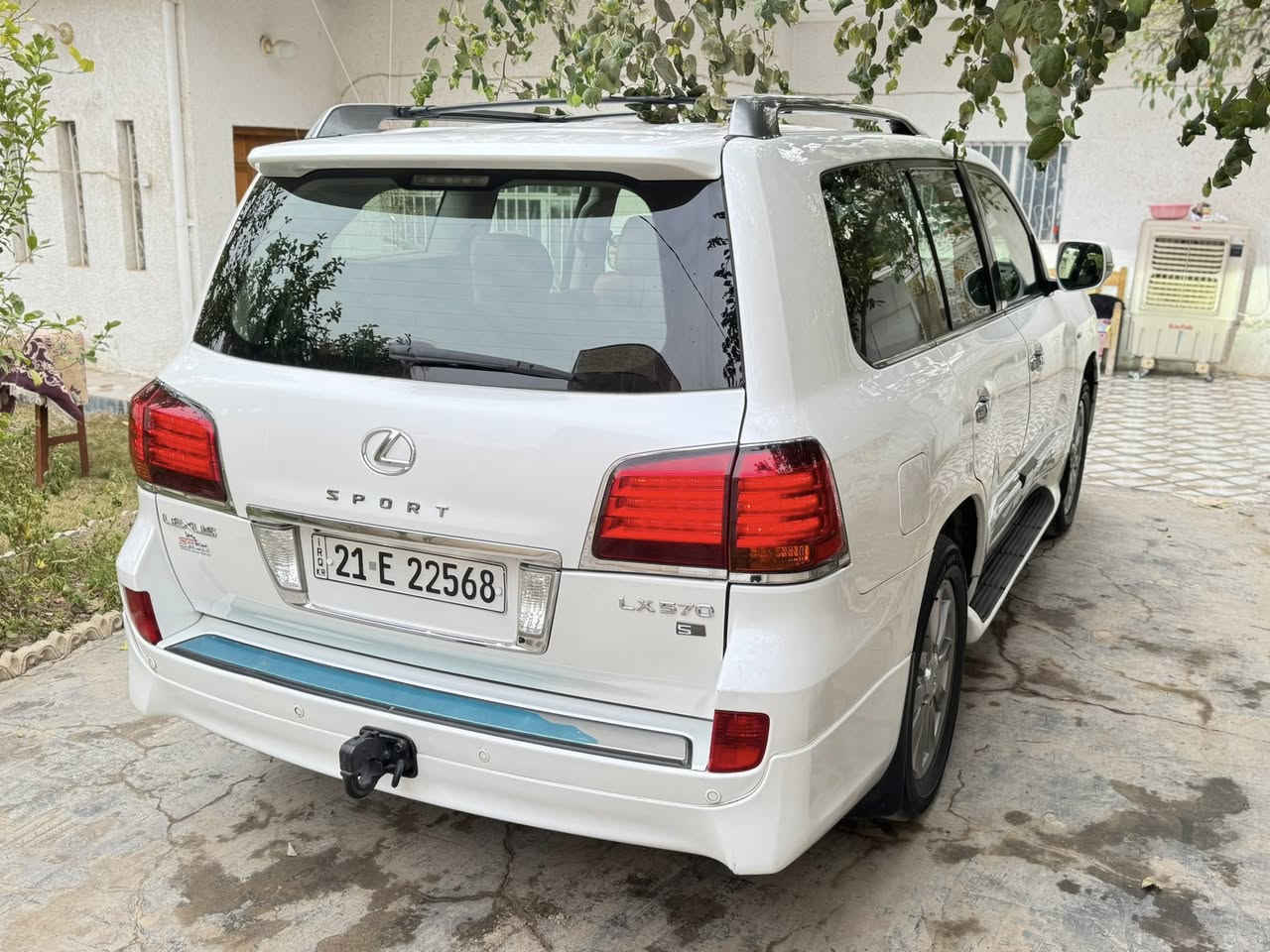 لكزس لبيع
موديل :2011 بريم 
سياره جديده لوك 
ماشية:161 الف حقيقي 
سياره تراي مال زيرو 
سياره كفاله فقط صبغ بين الباب الجاملغ الخلفي شبر فقط 
والباقي كفاله عامه 
سيارة جكات 
داخل قرميدي 
دفدي بل قماره 
نقطه عمياء 
والباقي معرف مواصفات الكزس 
سعر :307$ وبيها مجال 
العنوان /بغداد الراشديه 
ارقم للتصال/***********
