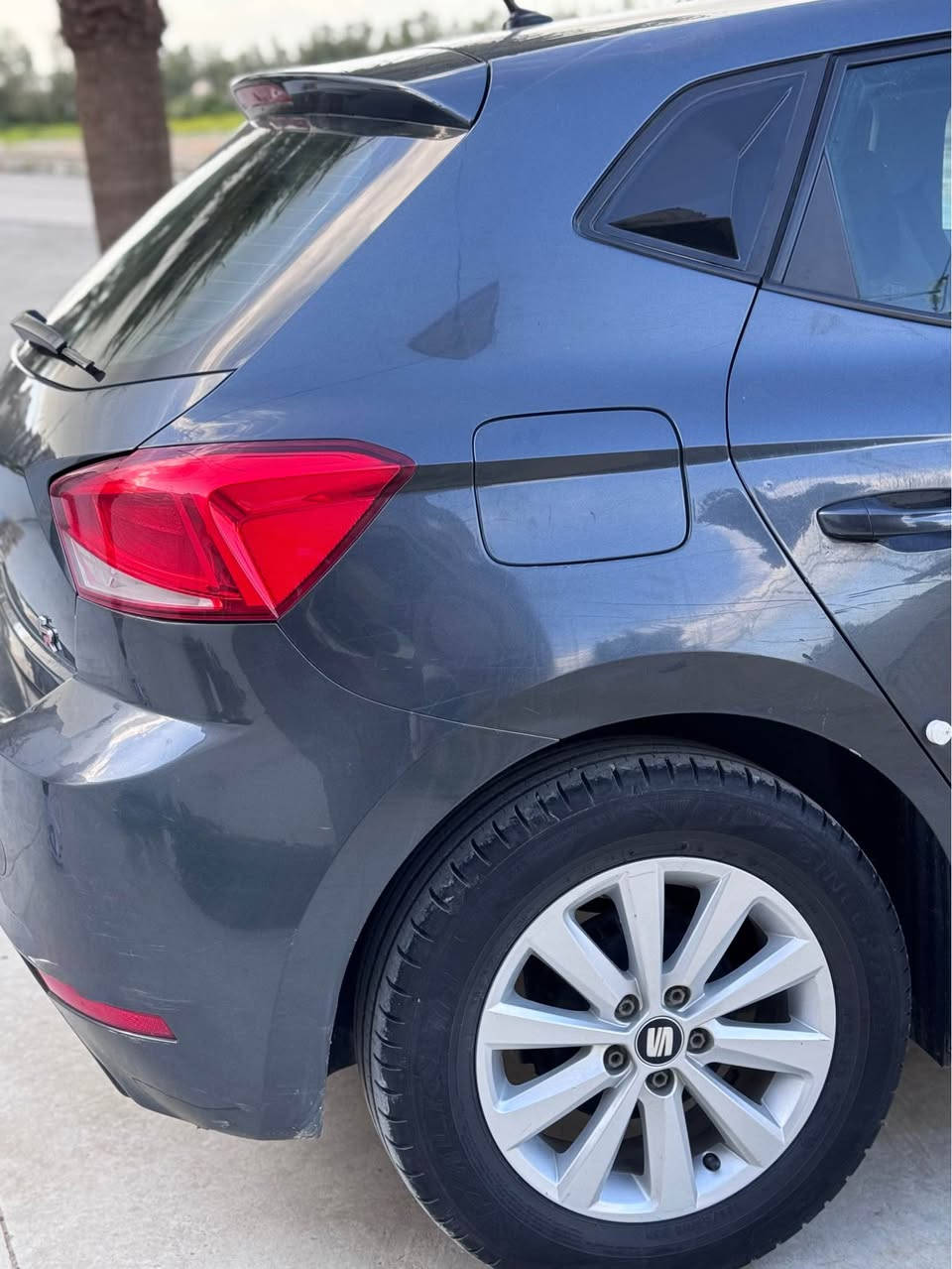 📌Seat ibiza model style + 2021
📌Jantes allum, 
📌retro rabattable
📌Acoudoire
📌Led d ambince
📌ecran tactile dorigine
📌led

Kilometrage : 128mkm reel

Num watsapp : 24544116 بني خلاد, نابل


**إذا كنت صاحب هذا الإعلان وتريد حذفه لأي سبب، رجاءا أرسل رسالة إلى الدعم الفني**