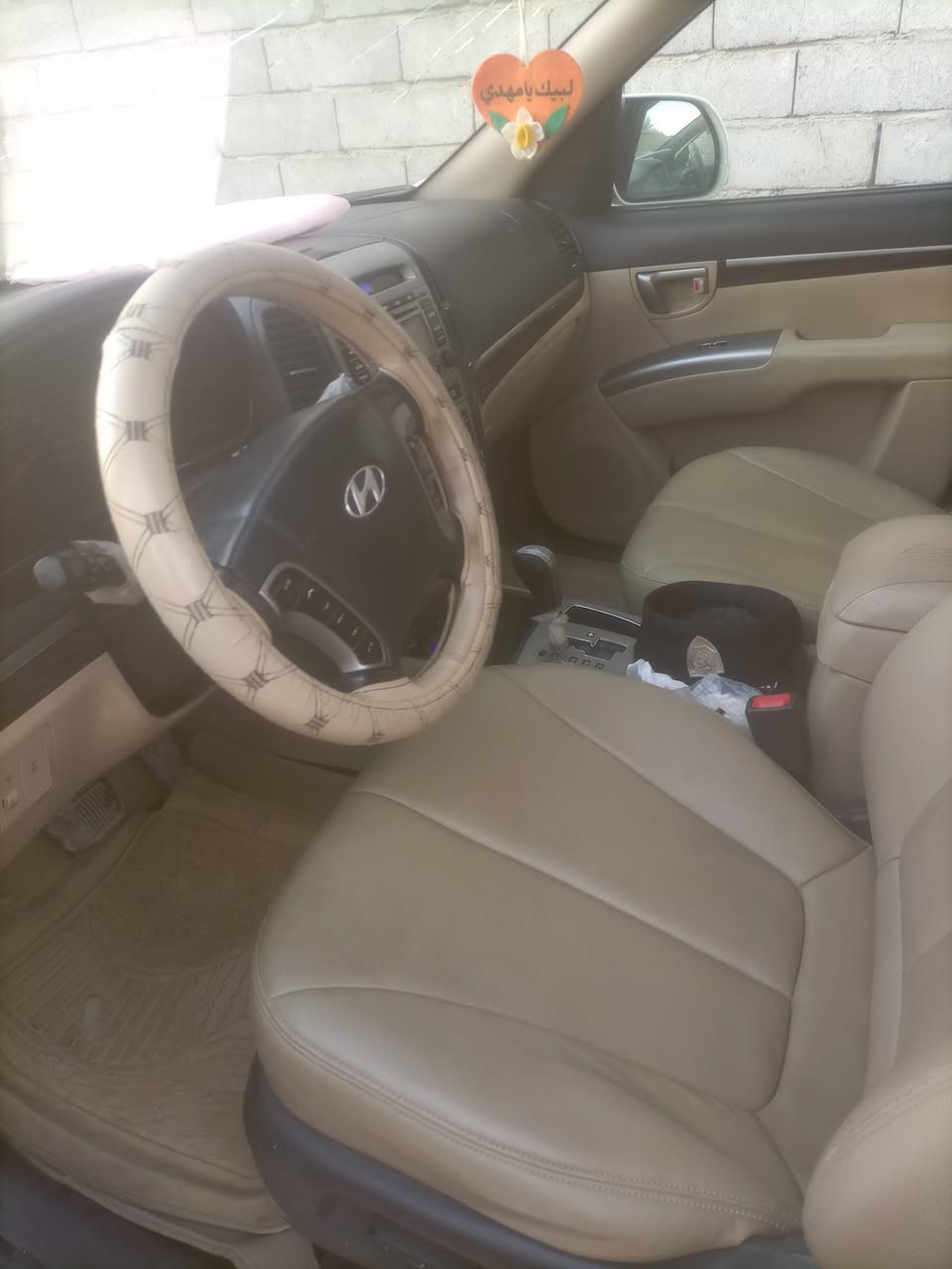 سنتافي موديل 2010خليجي بيهه بارد شبر بالجاملق الأماميات المكينه جديدة تبريد ثلج  السعر 140العنوان البصرة القرنه وهذا رقمي ***********
