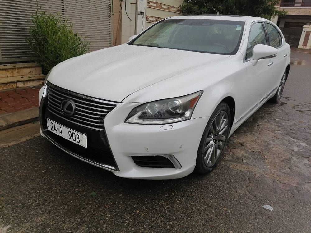 ليكزز موديل 14  في ابي بلس حجم ls 460شركه ساس مواصفات خاص و وحيده بالعراق . سيارة جديده كلش بس بيهاصبغ باب وراء سكن  بدون دواخل حتى فتح  للااستفسار***********  .. سعر
محرك 8 سلندر حجم 4600 مرغوب
كشن في ابي بلس
كشن مساج
فتحة 
رادارات
بردادات كهرباي تحكم مركزي
ليدد نهاري
داخل نشرة ليكزز
سماعات عدد 18 ماركه عالمي
ثلاجة
باب لارج
صندوق شفط
بوب شفط
 انضمة رفع ونزل كهرباي
كشن وراء متحرك 
4 مود درايف
شاشه بسقف
زراك
اشيار ليد
منضور ليلي
ساج داخلي
قايش امان كهرباي
ميز طعام
تبريد بالكشنات أربيل, العراق
