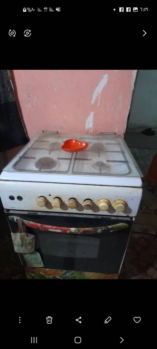 طباخ ب 35 كامل شرط الشغل يشغله وياخذه ثلاث عيون عين الرابعه يريد لها تصليح ثلاث عيوننيشتغل الفرن يشتغل الفوق والجو اللي يريده ب 35 اللي يريده يجي لي الشراي يجي والمو شراي لا يعقب البيتي ما


**إذا كنت صاحب هذا الإعلان وتريد حذفه لأي سبب، رجاءا أرسل رسالة إلى الدعم الفني**