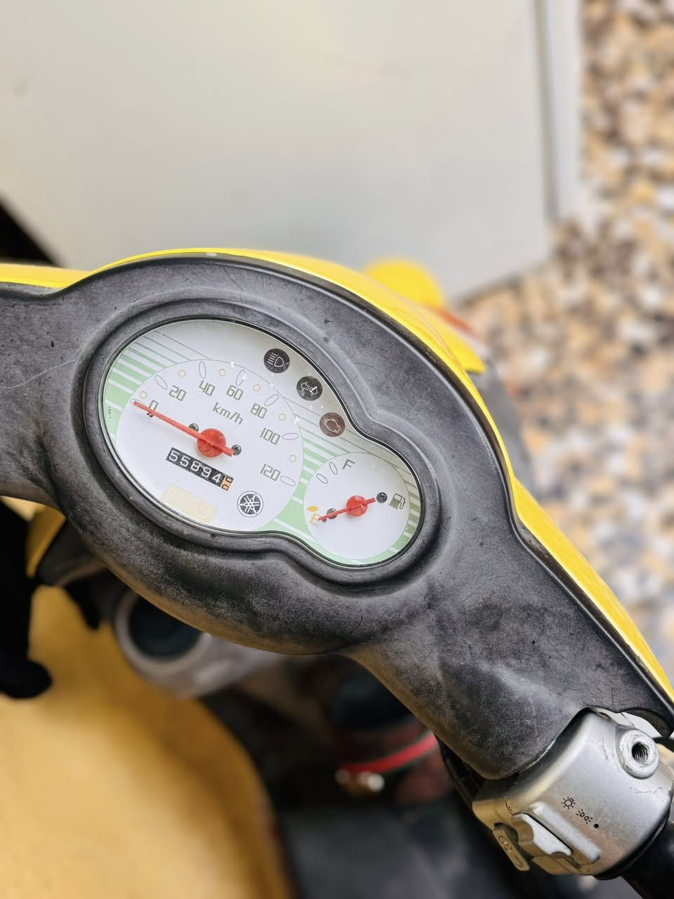 سلام عليكم شباب فله البيع لون اصفر اصلي من امه اكفلك مكينه وكفر دراجه وكاله معنه الكلامه تخبل والله حالين متروكه ماطلع بيه عنواني حي اور هاذه رقمي بي بس وتساب بس وتساب *********** خابر وبل خدمه 🧿
