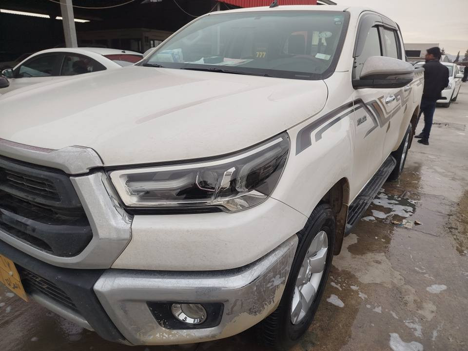 مه رزيه ٢٠٢١ نمونه ته نها ٤٨ هه زار رؤشتوه دوو ده سته له شه ريكه وه هيج هيجى بيوه نيه زؤر جوانوولؤكه سه ياره كه نرخى ٢٨٥ مه جاليكى كه م ز.ت ***********
*********** السليمانية, العراق
