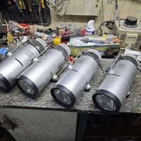 بروجكتر ١٥٠ واط الواحد ب١٥ شغال يحتاجلة فقط تبديل گلوب مكاني الكرادة 0...