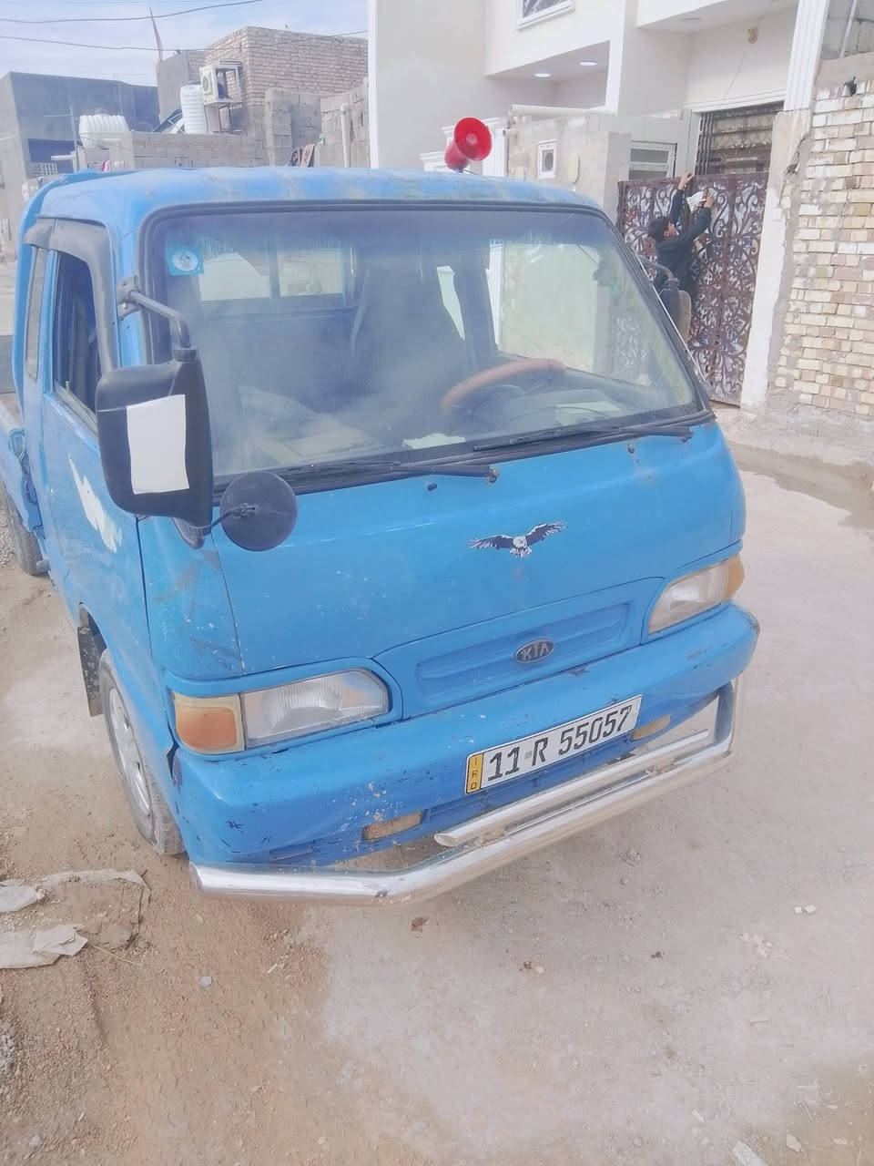 السلام عليكم كيا بنكو 95خير من الله سياره متعوب عليه سنويه لل29هزه جديده السعر 58وبيهه مجال حك الجيه للاستفسار ***********المكان بغداد المشتل
