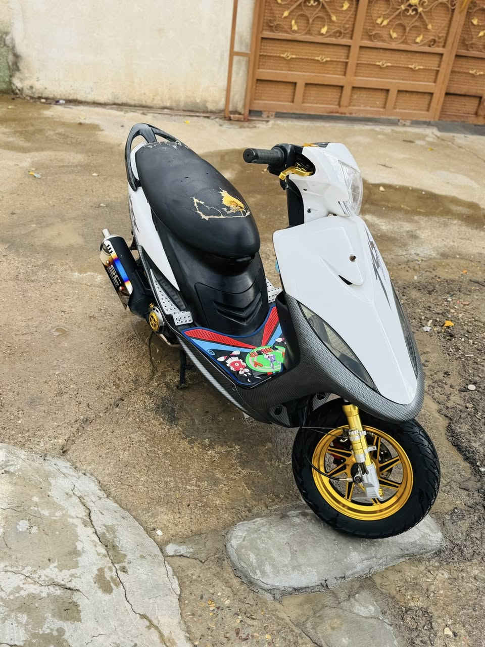 سلام عليكم دراجه ماكس عدله للبيع 
الدراجه مزوده من كلشي بوشه ٤٩  محرك مكفول 
كامله  السعر ٧٨٠  الهاتف ***********
