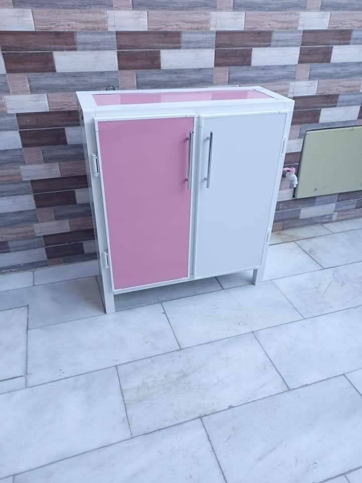 معمل حيدر الصعاليج للألمنيوم اسعارنا مناسبه العنوان سوق الشيوخ شارع الحسائيه هاتف ***********
