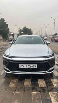 سوناتا موديل 2024 كلين بارد بخشم البنيد فقط   ماشيه 16 الف فوووول مواص...