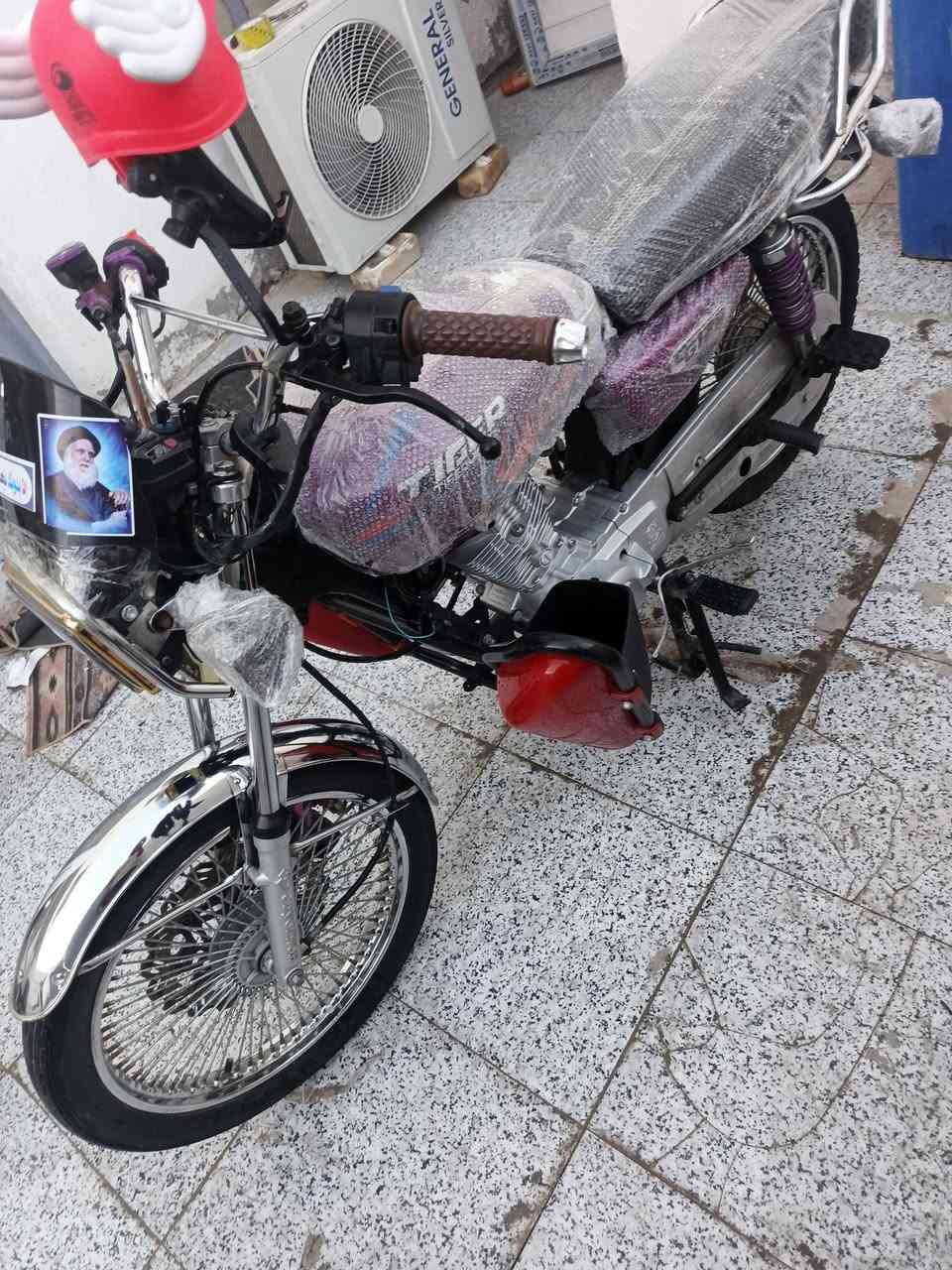 تايكر مديل 2025
درجه نضيفه 
سعر 650
مكاني ام الخيل تصال ***********
