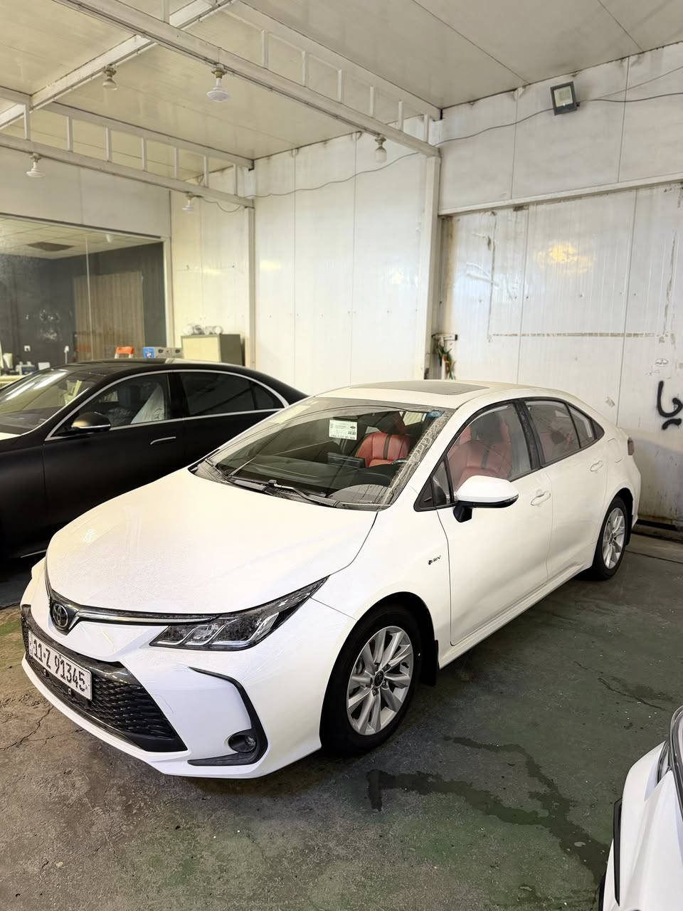 كورلا هايبرد 2025
ماشيه الف زيرو السياره 
داخل جلد احمر . كرسي كهرباء 
كفاله من زلغه
عنوان بغداد . السعر 165$
***********
