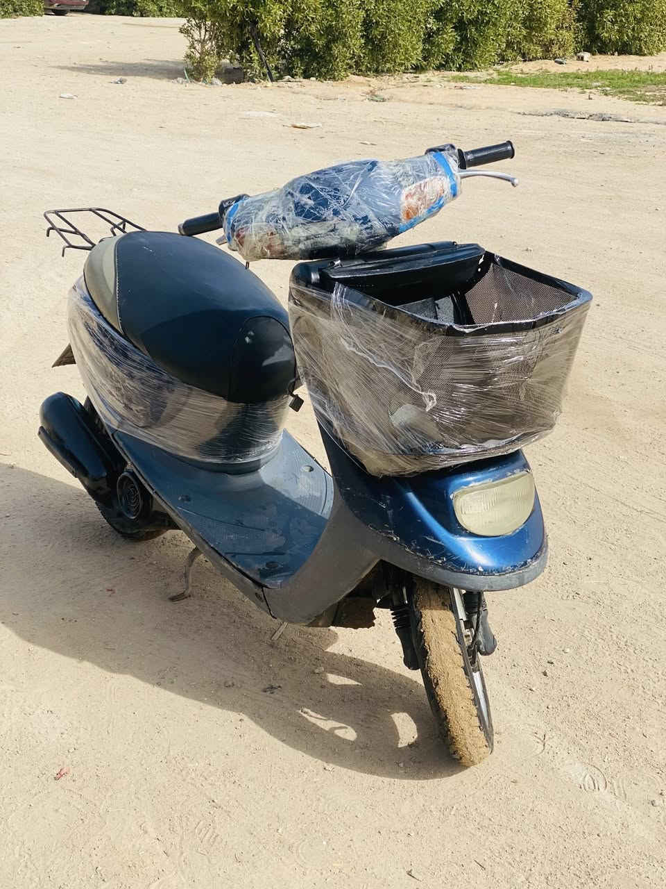 دراجه منغولي للبيع بيها نقص بسيط يرادله صالنصه وكلجات خلفيه دراجه كامله السعر 275وبيها مجال الاستفسار اكثر الاتصال ***********
