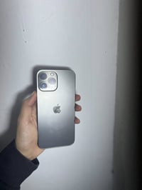 ايفون 13 برو ماكس • ٢٥٦ • بطاريه ٨٣