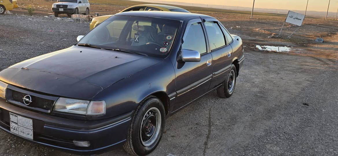 ژ،م***********
ئۆپڵ ڤیکترا بۆ فرۆشتن مۆدیل ١٩٩٢ سەنەوییەو ئاڕمی کۆنی سلێمانی بەشەرتی ئەوەلیات حاسیبە مەکینە ٢٠ گێرو مەکینەی بەشەرت کارەبای گەرمی بەشەرت بێدەعم بێلێدراوی زۆر توندو تۆڵە نمونیە لە جوانی سعر 25th 

ناونیشان چمچماڵ
