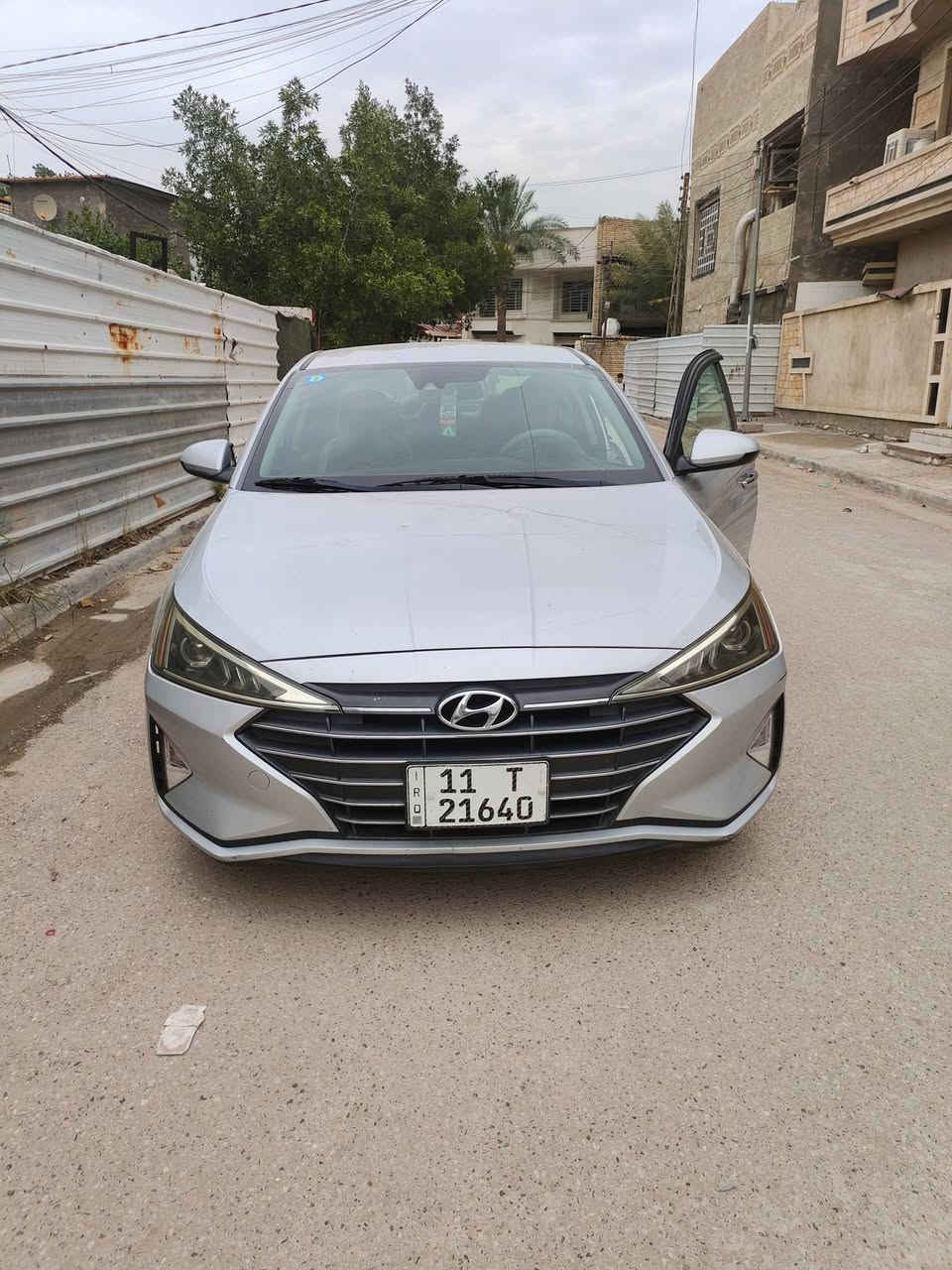 السلام عليكم انترا البيع مديل 2019سياره وارد أمريكي جاهزه مكينه وكير AT كفاله سياره داخله بدوان حادث سياره ماشيه 62مل تواصل عله هاذه رقم ***********
