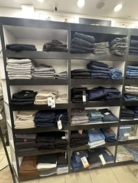 فاترينات • نضافه 90% • نجف