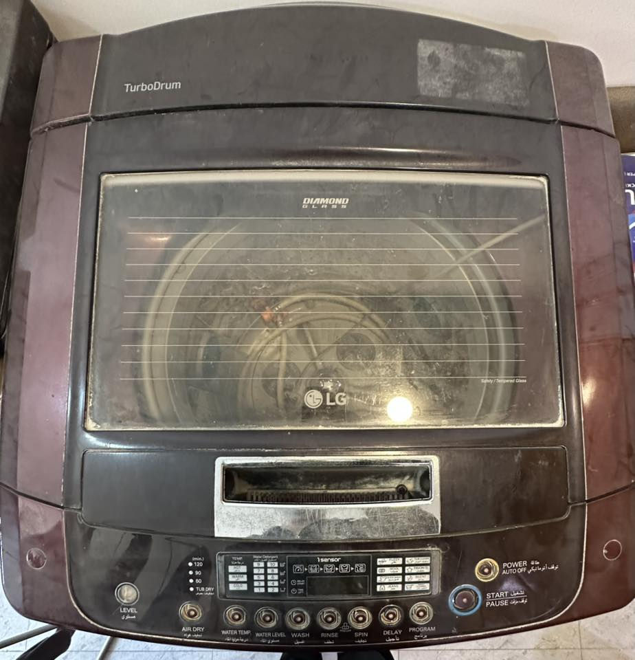 الغسالة سعرها 500 الف
منظفة القنفات سعرها 75 الف
المرجوحة 3 نفر 160 الف
المكنسة الشحن 160 الف
***********
