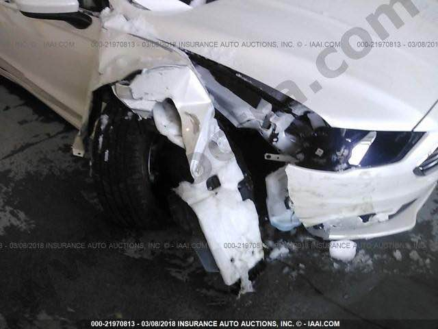 للبيع فورد فيوجن 2017 .SE محرك 1500 تيربو اللون ابيض الصدفي المرغوب . ضررها جامرلغ السكن مبدل
المواصفات:

‎١ - بصمه تشغيل اصلي شركه وكود ع الباب
‎٢-كامره دواره اصليه 
‎٣-تبريد امامي وخلفي
‎٤- حساسات خلفيه اصل
‎ه - كشنات السائق والي جنبه كهربائي
‎٦ - كير ماوس 
‎٧-لد امامي نهاري وليلي
‎٨-فول تحكم استيرن
‎۹ - شاشه كبيرة لمس
‎١٠ - ستيرن- نضام مود درايف ٣ انضمه للقياده ... عادي ورياضي واقتصادي

‎۱۱ - شاشه صغيره بالدشبول للترحيب ولاعطاء العطلات
‎۱۲ - حساس اطار شاشه اعطال

١٤- نضام إطفاء ذاتي للمحرك في الازدحامات لتقليل صرف البنزين واستهلاك المحرك
رقم الشاصي : 3FA6P0HD9HR376839
المحرك مفتوح مبدل كازكيت اصلي
ماشية فقط 54 الف مل
السعر  118 وبي مجال بسيط
السيارة موجودة بكركوك رقم سليمانية الجديد وباسمي تحويل ثاني يوم وبي بطاقة بانزين كركوك, العراق


**إذا كنت صاحب هذا الإعلان وتريد حذفه لأي سبب، رجاءا أرسل رسالة إلى الدعم الفني**